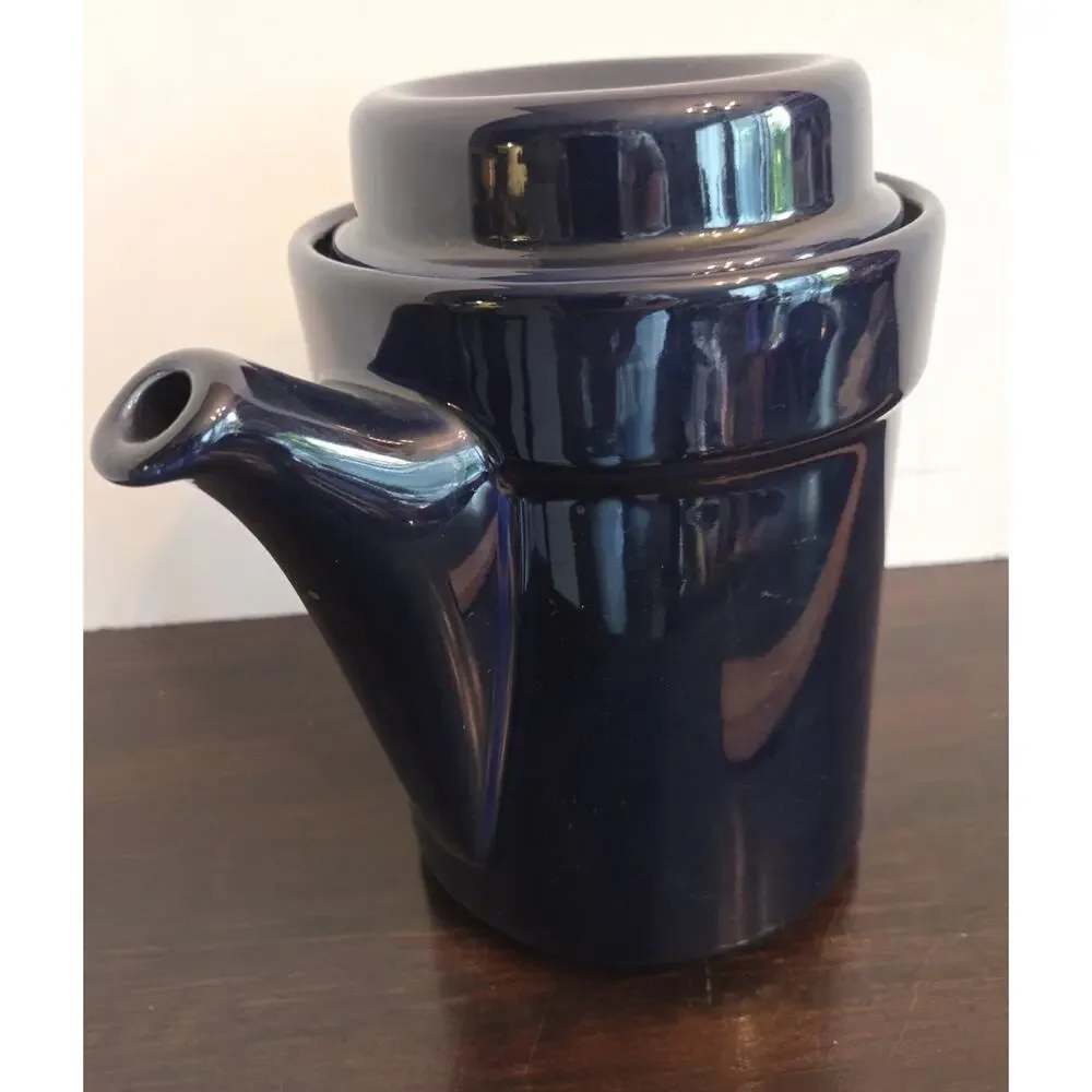 Vintage Pfaltzgraff Coffee/Tea Pot Cobalt Blue Made USA 6 Cups Item 490 Perfect